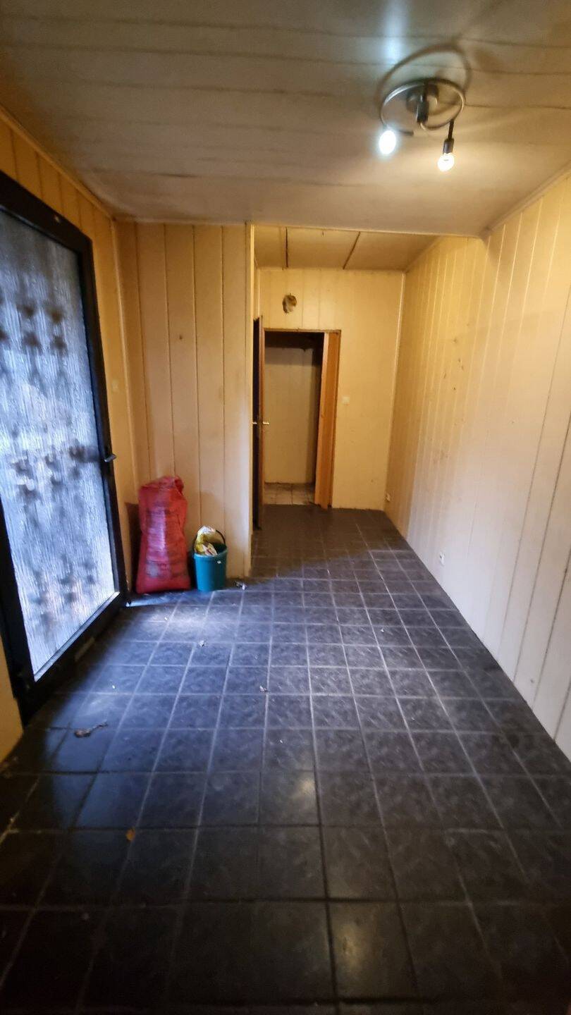 SANIERUNGSBEDÜRFTIG - IDEAL FÜR DEN HANDWERKER IN SOLINGEN - HOEHSCHEID – Solingen – Vorschaubild 5