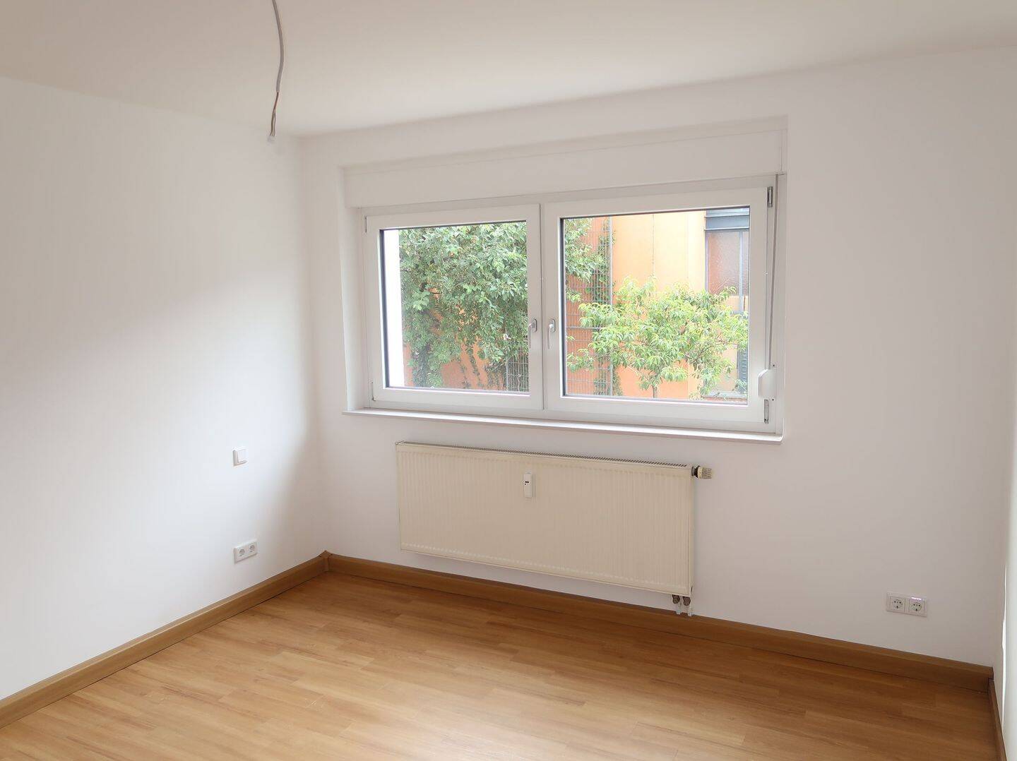 Ruhige 2-Zimmer-Wohnung im EG zum Innenhof