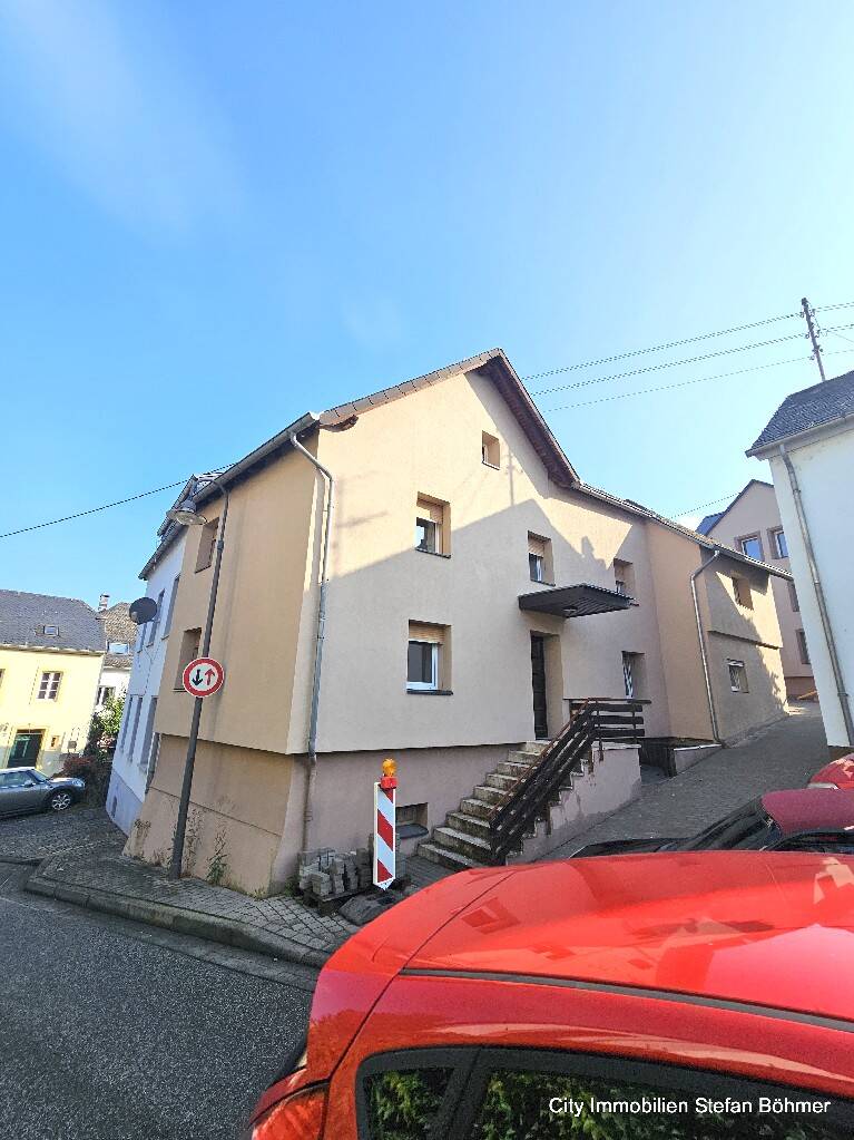 2 Häuser zu Preis für Eines :-) Charmantes Einfamilienhaus mit Innenhof in Kasel – Kasel – Vorschaubild 2