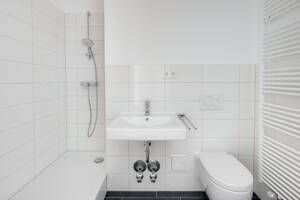 Direkt vom Eigentümer: Top sanierte & helle Wohnung im Herzen der Stadt – 80331 München – Vorschaubild 8