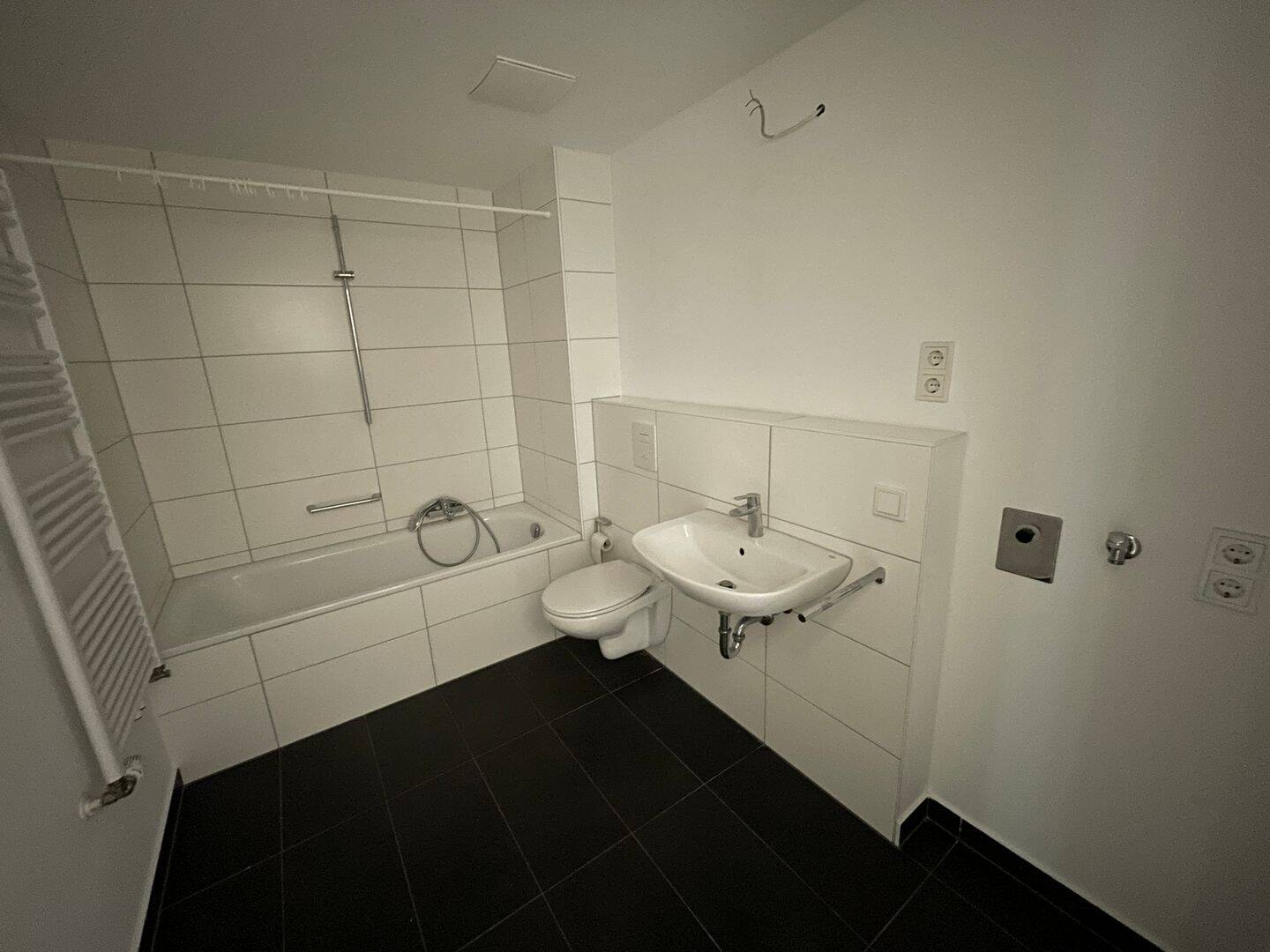 Helle 3-Zimmer Wohnung mit großer Terrasse – Nürnberg – Vorschaubild 8