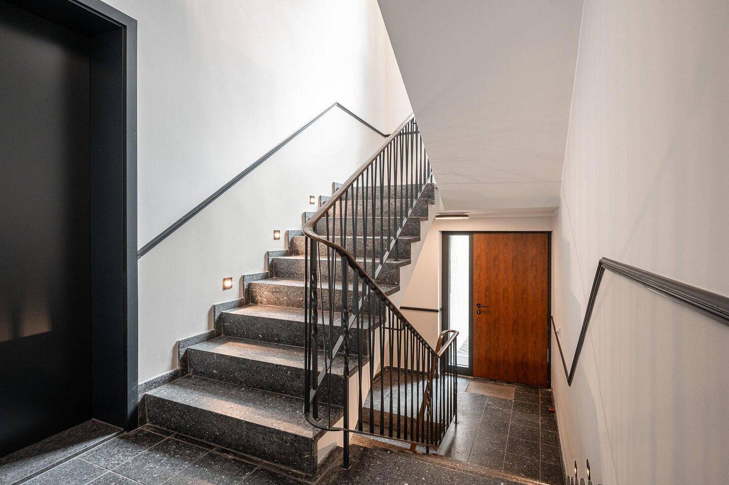 Dachwohnung - Erstbezug nach Renovierung - Grün und Zentral – Berlin – Vorschaubild 9