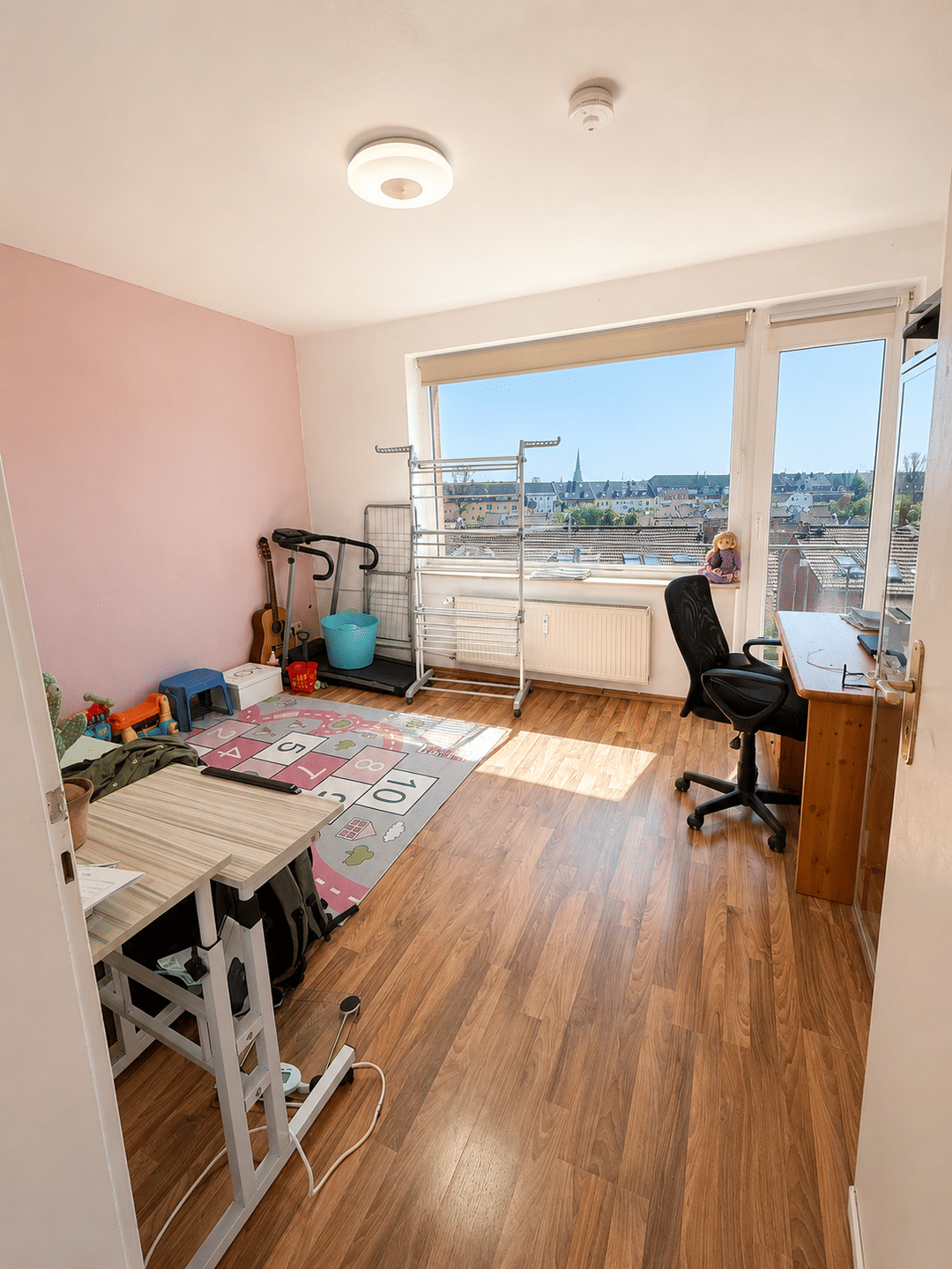 Solide Kapitalanlage – Lichtdurchflutete 3-Zimmer-Wohnung in gepflegter WEG – Krefeld – Vorschaubild 3