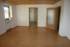 Helle 2,5-Zimmer-Wohnung in Geltendorf mit Südbalkon & Stellplatz – 82269 Geltendorf – Vorschaubild 4