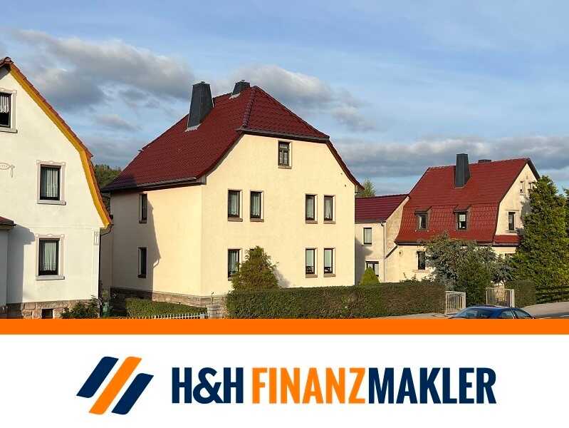 Charmantes Zweifamilienhaus in Schmalkalden mit Garten, und Ausbaupotenzial zum Verkauf