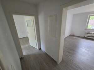 2-Zimmer + Wohnküche in Düsseldorf-Hassels - ab sofort – 40599 Düsseldorf – Vorschaubild 3