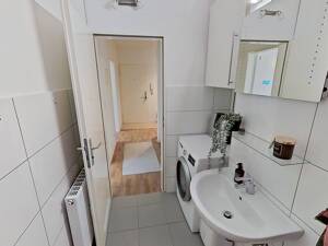 Exklusiv für Studentinnen & Azubis: Großes und gemütliches WG-Zimmer in 3er-Wg im Norden von Münster – 48159 Münster – Vorschaubild 7