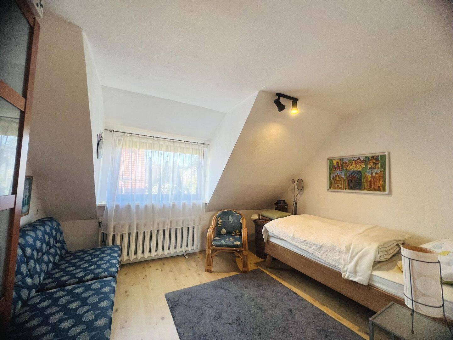 freistehendes Wohnhaus, 5 Zimmer, Garage, sonniges Grundstück in Rostock [Dierkow-Ost] – Rostock – Vorschaubild 7