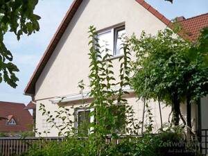 (EF0761_M) Dresden: Schönfeld, schöne möblierte Maissonette-Wohnung mit Gäste-WC, großer Terrasse und PKW-Stellplatz – 1328 Dresden – Vorschaubild 7
