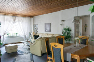 PURNHAGEN-IMMOBILIEN - Zweifamilienhaus mit Garage in zentraler Wohnlage von Bremen-Blumenthal! – 28779 Bremen – Vorschaubild 9