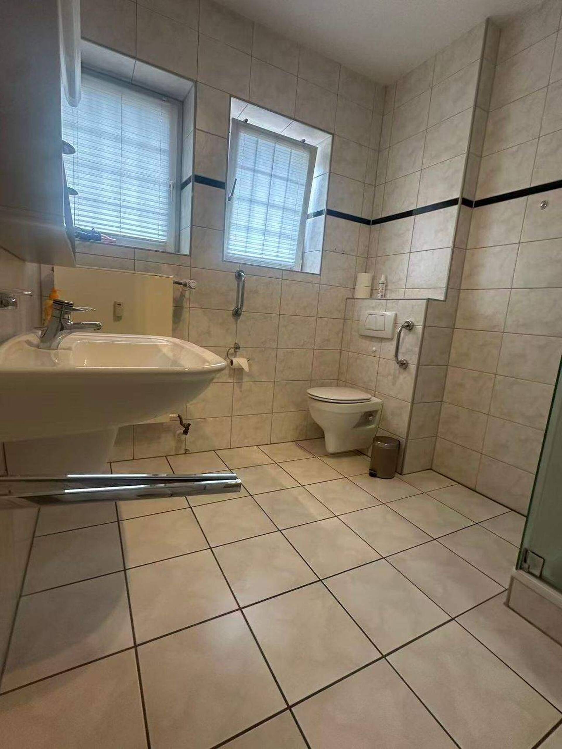 Haus in 41464 Neuss mit 299 m² kaufen