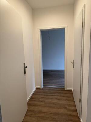 Kernsanierte, helle 2-Zi. Wohnung in Fürth – 90765 Fürth – Vorschaubild 6