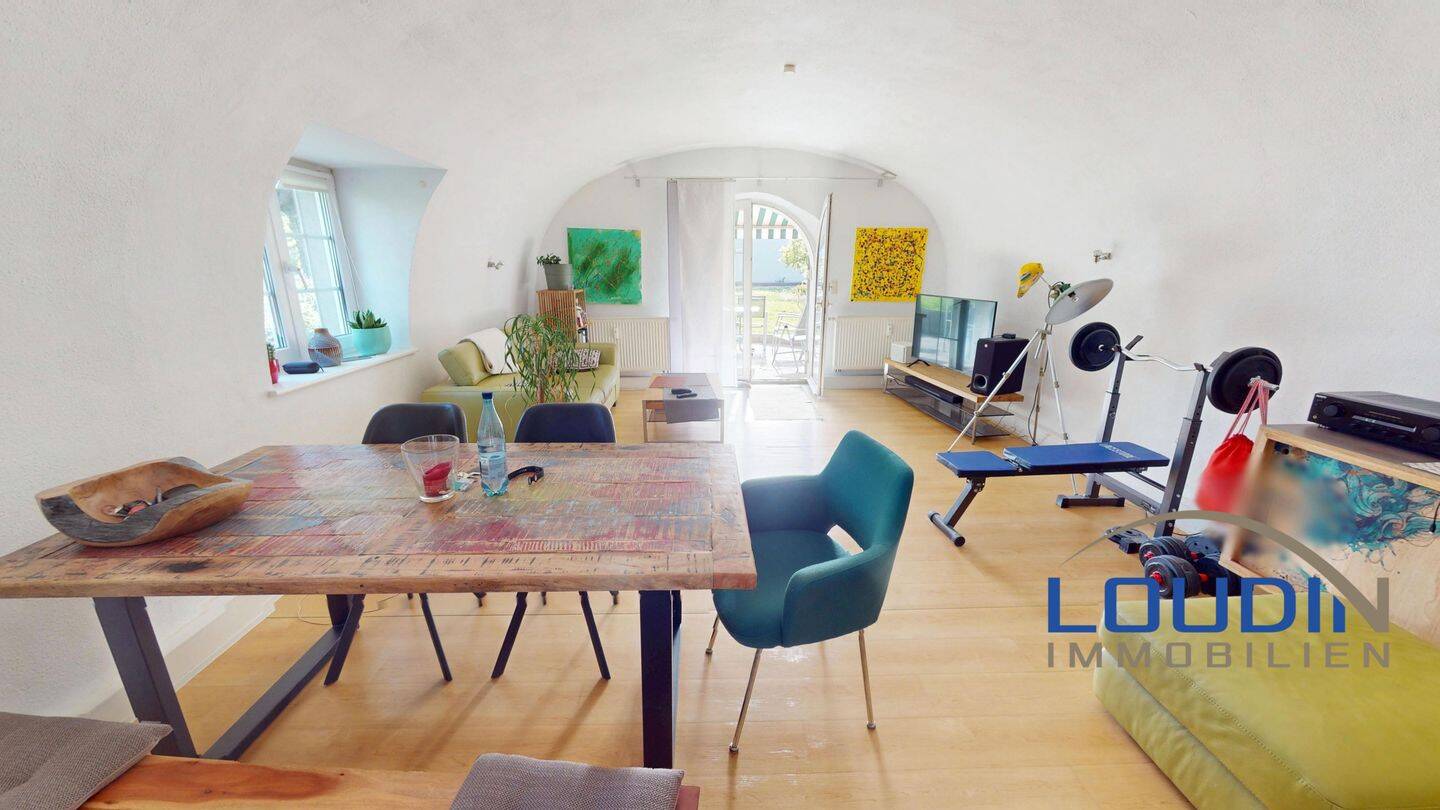 Leerstehende & großzügige 2-Zimmer-Erdgeschosswohnung mit schöner West-Terrasse. – Offenburg – Vorschaubild 3