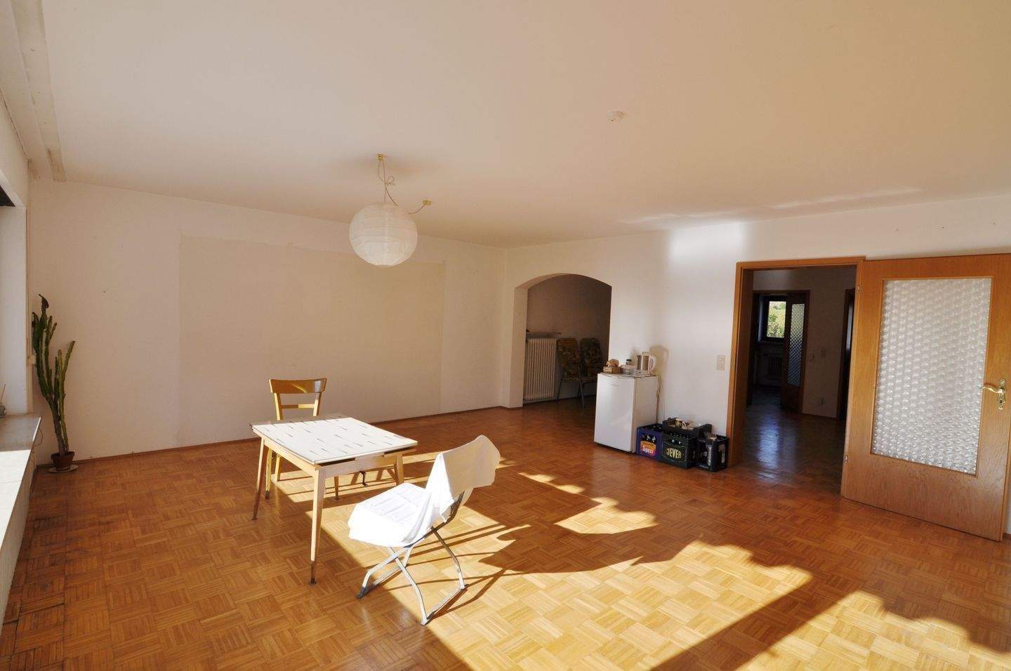 großzügige 240m² Wohn-/Nutzfläche + großer, sonniger Südgarten in familienfreundlicher Lage – München – Vorschaubild 4