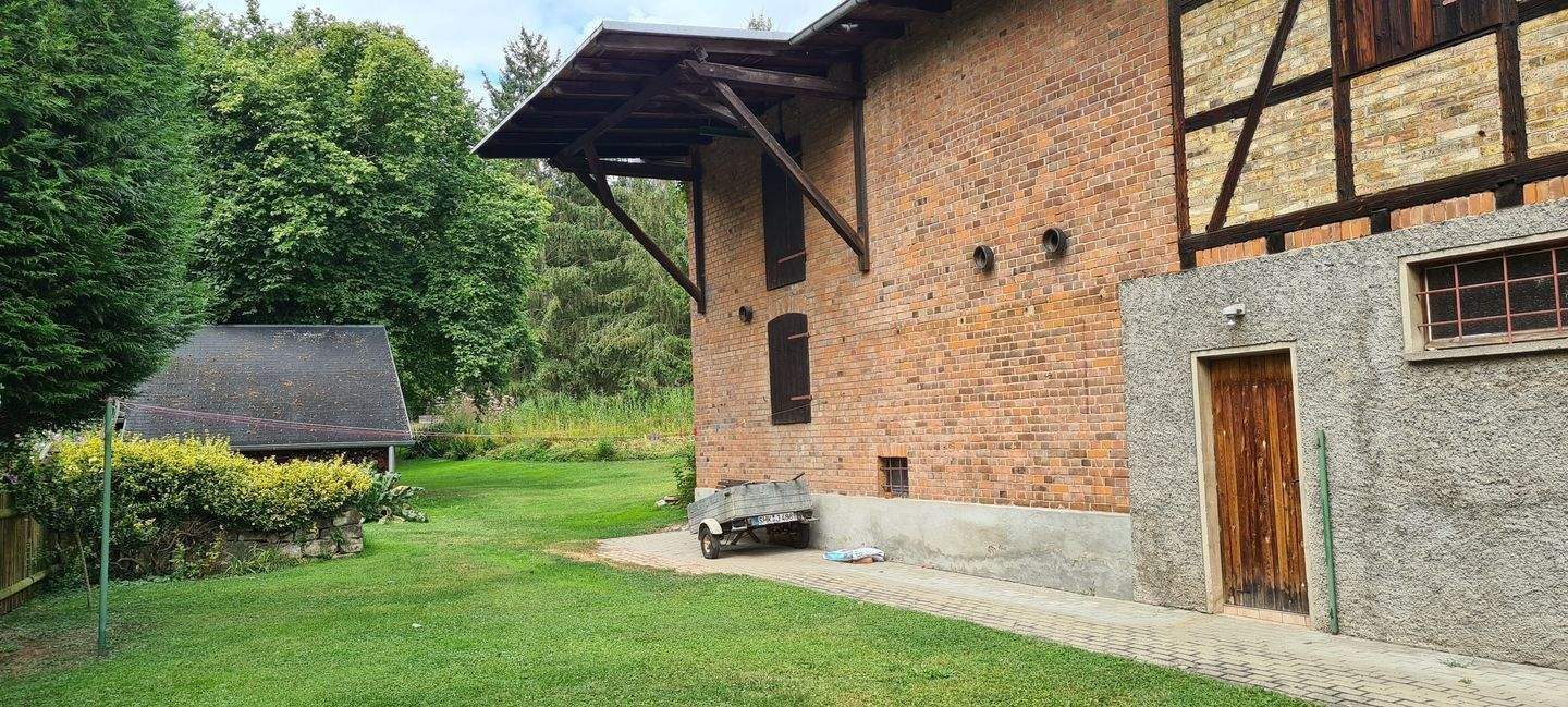 Gepflegtes Bauernhaus auf wunderschönem Grundstück mit Badeteich – Dornburg-Camburg – Vorschaubild 4