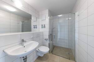Moderne 2-Zimmerwohnung teilmöbliert in zentraler Lage nahe Bahnhof Stgt-Feuerbach – 70469 Stuttgart – Vorschaubild 5