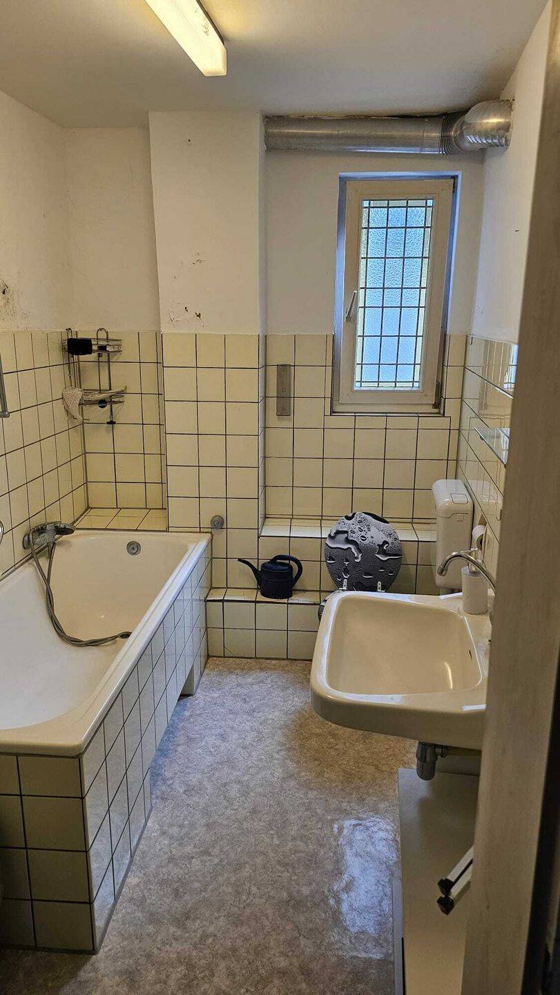 Charmantes Reihenmittelhaus mit zwei Wohneinheiten in Bad Kreuznach – Bad Kreuznach – Vorschaubild 4
