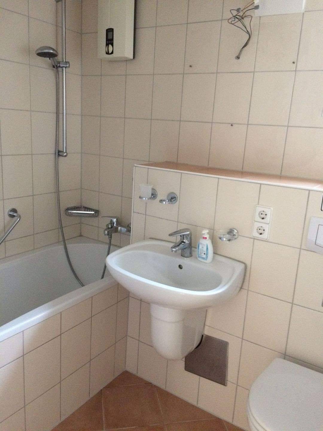 Schöne 3 Zimmer Erdgeschoss Wohnung mit Garten – Plochingen – Vorschaubild 6