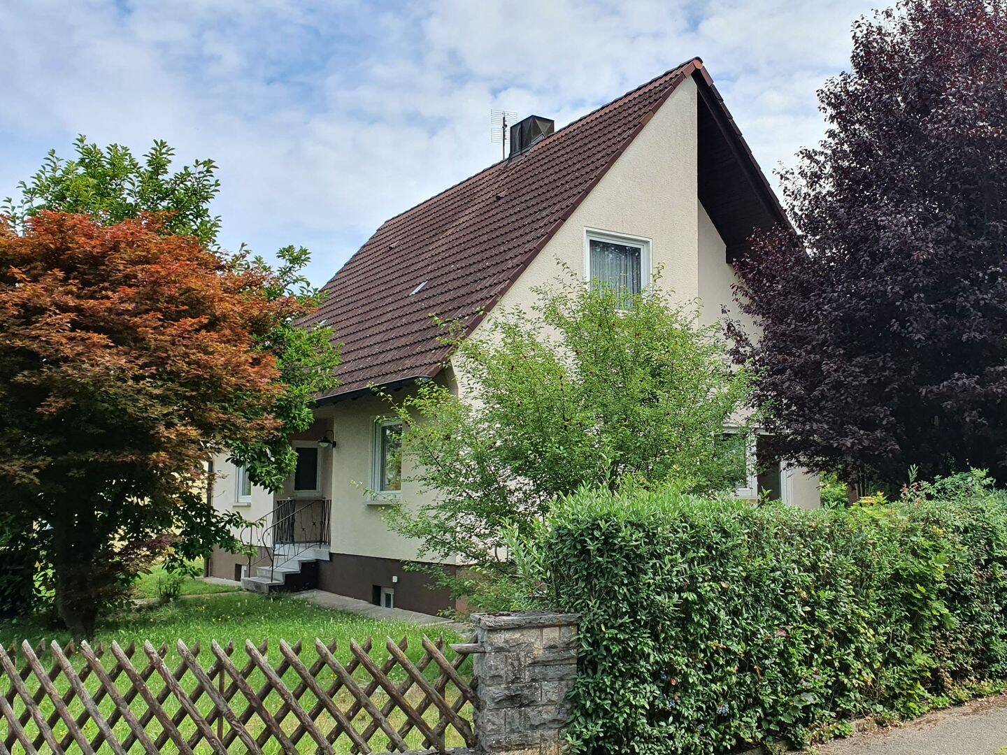 Einfamilienhaus mit großem Garten – Ipsheim – Vorschaubild 2