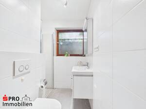 Charmante Doppelhaushälfte mit Terrasse & Balkon in Scheidt! – 66133 Saarbrücken – Vorschaubild 4