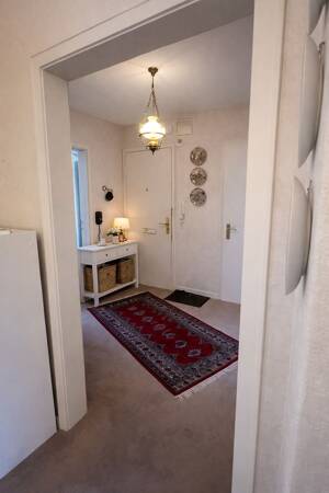 Charmante 3-Zimmer-Wohnung mit Balkon – 21077 Hamburg – Vorschaubild 3