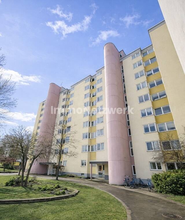 *Großzügige Wohnung mit Balkon & Tiefgarage in München-Perlach* – München – Vorschaubild 7