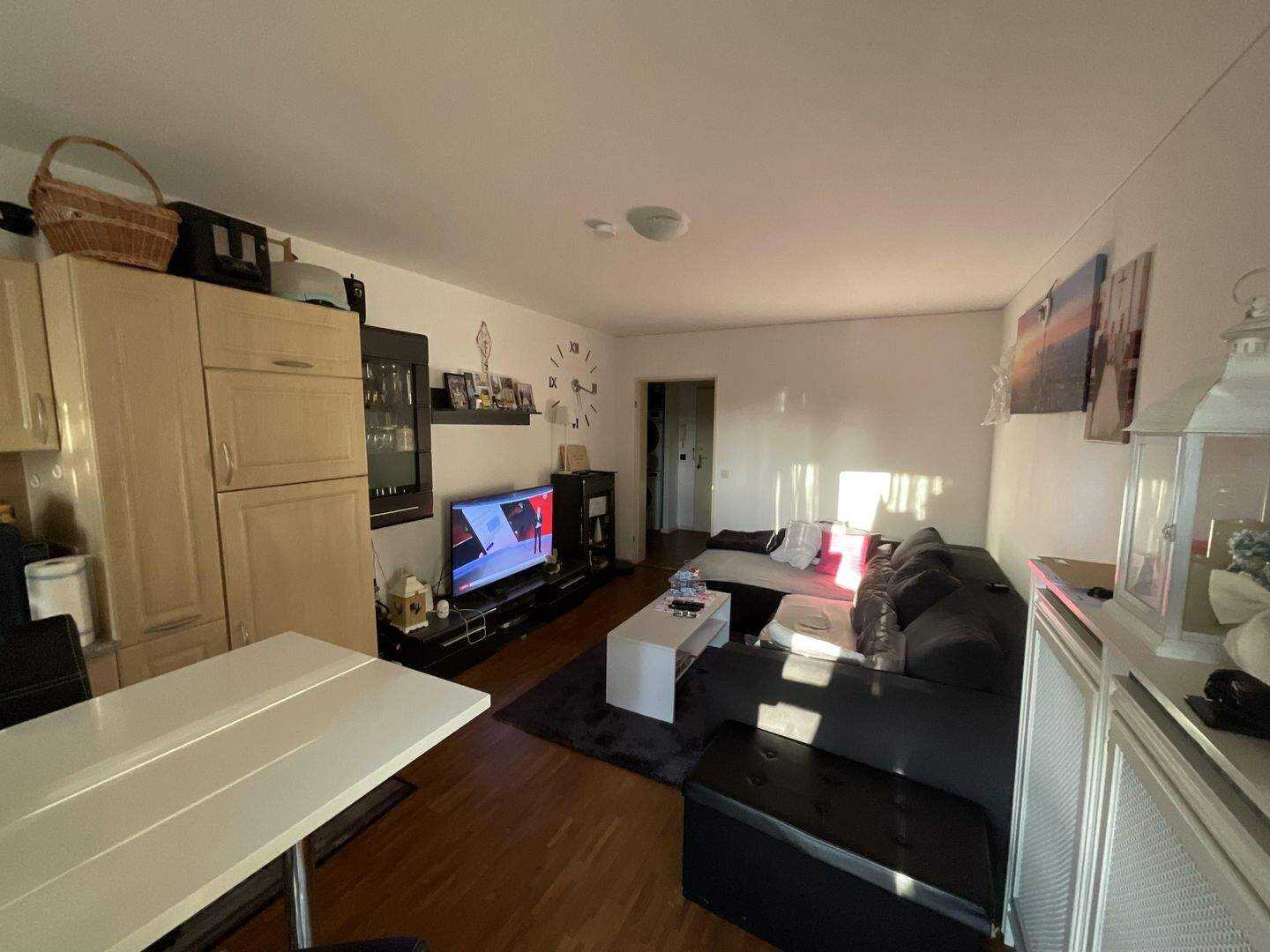 vermietete 2-Zimmer-Wohnung – Augsburg – Vorschaubild 3