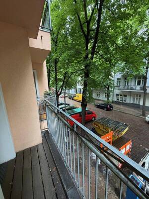 Energieeffiziente Altbauwohnung in Berlin Friedrichshain provisionsfrei, bezugsfrei – 10247 Berlin – Vorschaubild 4
