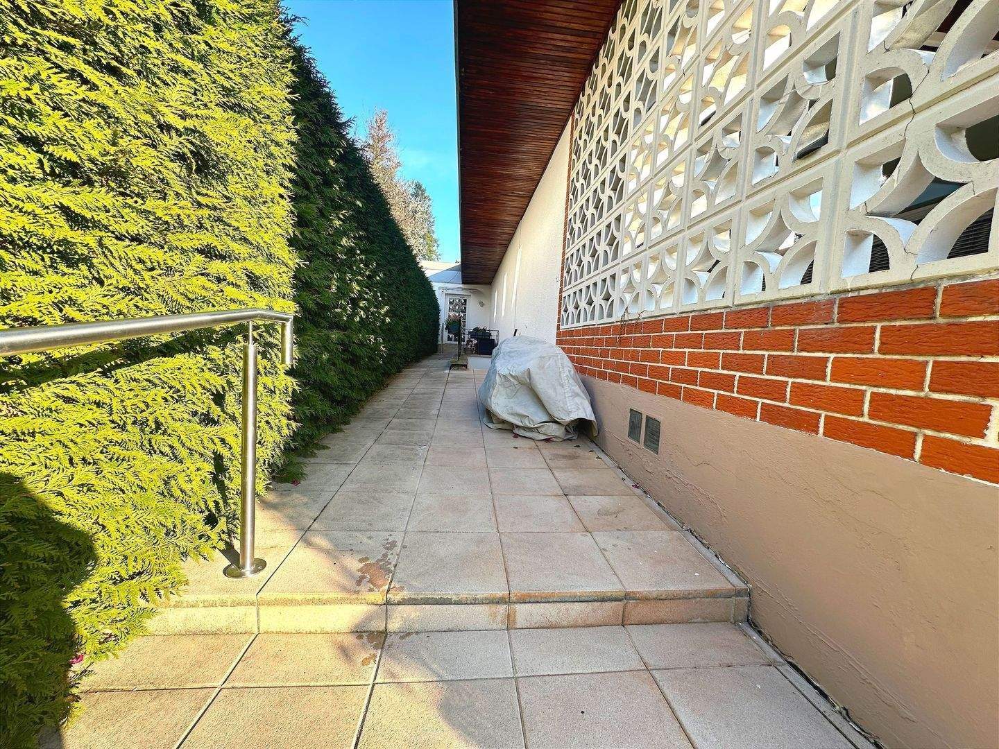 Mega-Chance! Bungalow in erstklassiger Wohnlage von Eibach – Nürnberg – Bild 1 von 9