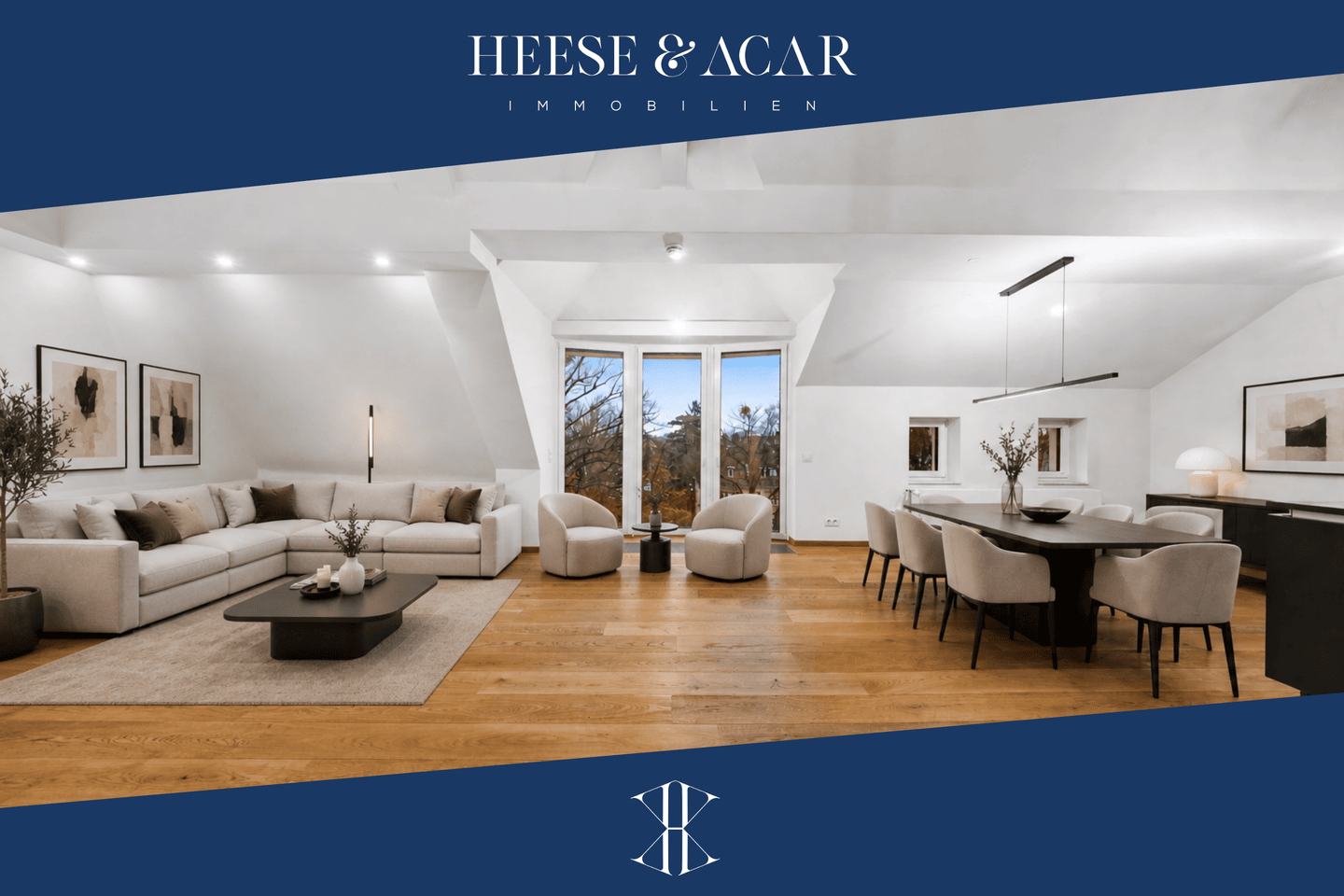 Erstbezug: Frisch ausgebaute Dachgeschoss-Maisonette mit Galerie und 5 Zimmern