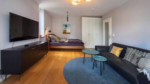 Stilvoll wohnen in Nymphenburg - Hochwertig möbliertes Apartment incl. Tiefgaragenstellplatz – 80639 München – Vorschaubild 4