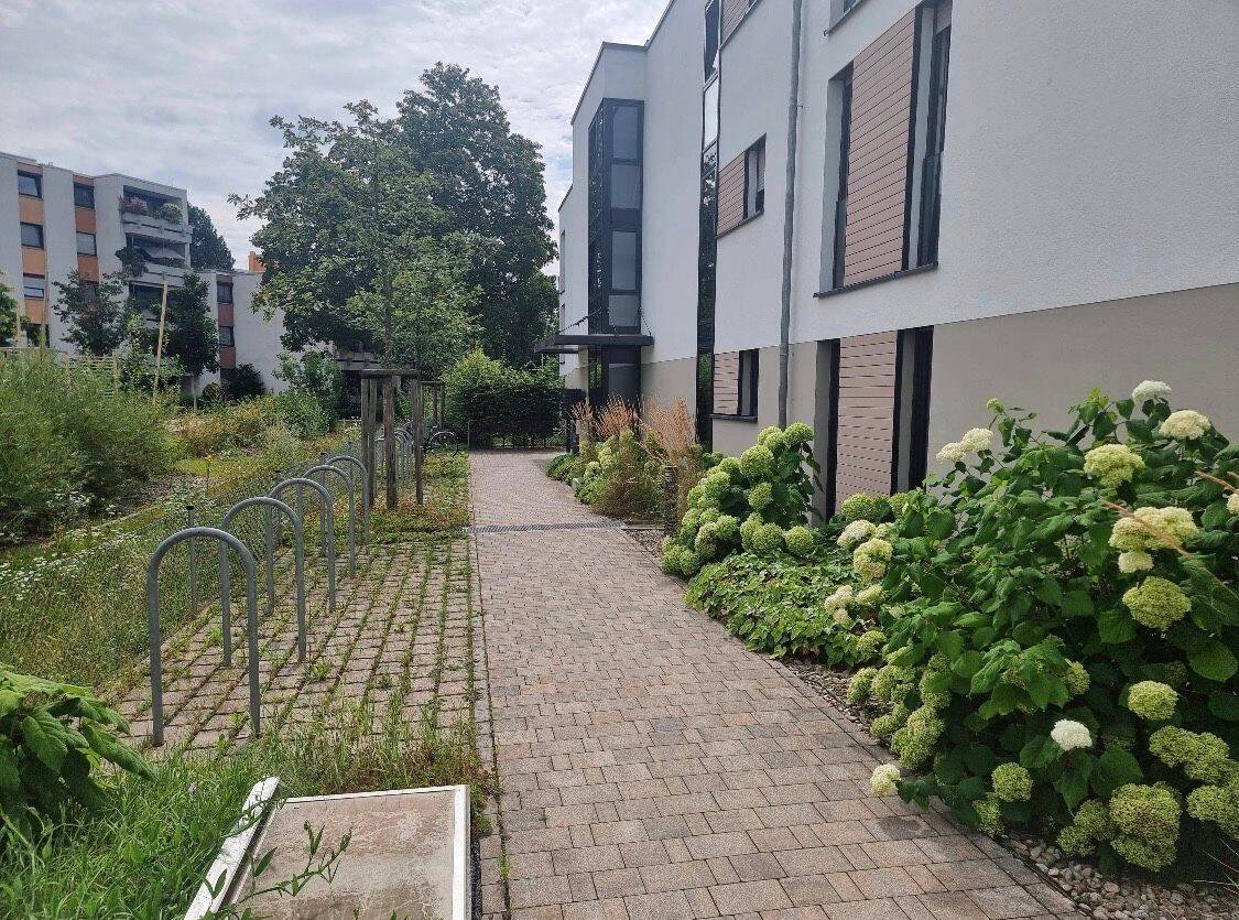Attraktive 2-Zimmer-Wohnung mit Garten in begehrter Lage von Großreuth bei Schweinau – Nürnberg – Vorschaubild 3
