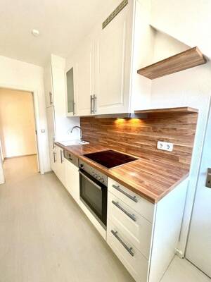 Bezugsfreie Dachgeschosswohnung im Altbau in attraktiver Lage – 81373 München – Vorschaubild 7