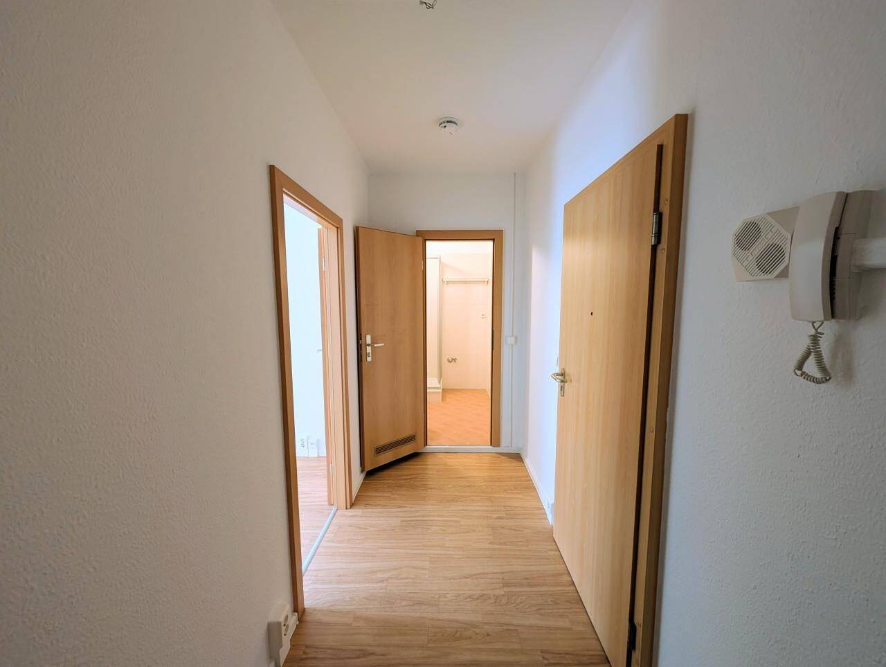 Schicke 1-Raumwohnung im Mehrgenerationenhaus der WCH – Chemnitz – Vorschaubild 6