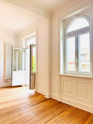 Altbau trifft Moderne - Stilvoll sanierte 2-Zimmer-Altbauwohnung im 3. Obergeschoss – 20535 Hamburg – Vorschaubild 3