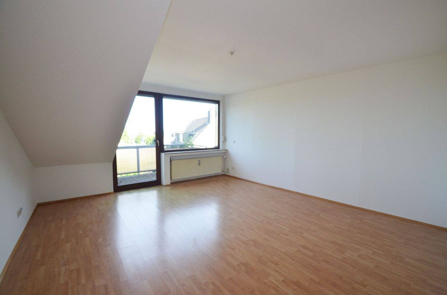 Ruhig gelegene 3-Zimmer-Wohnung in Brühl-Vochem