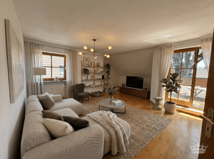 Sonnige 2 Zimmer DG Wohnung mit Dachterrasse in Waldtrudering