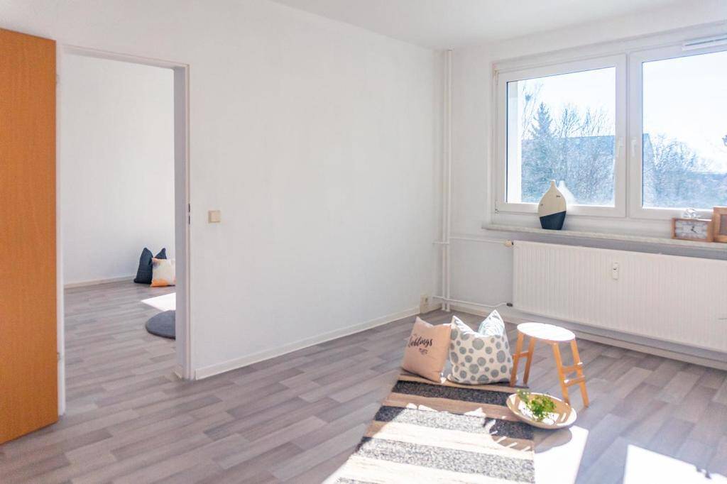 NEU sanierte Erdgeschosswohnung mit Balkon – Chemnitz – Vorschaubild 3
