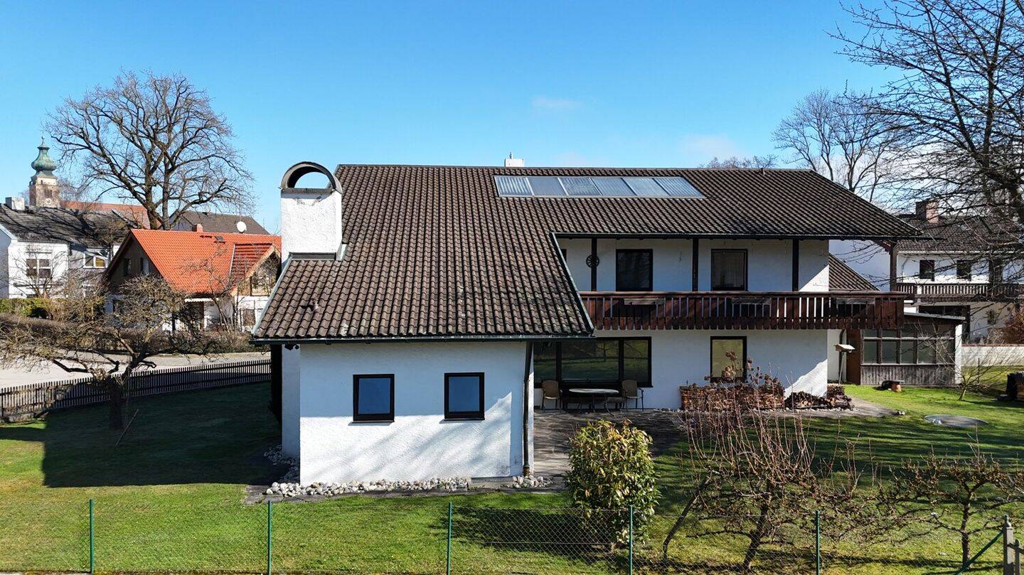 Bestlage Innschleife: Exquisites Domizil mit Einliegerwohnung und beeindruckender Großzügigkeit – Mühldorf am Inn – Vorschaubild 5