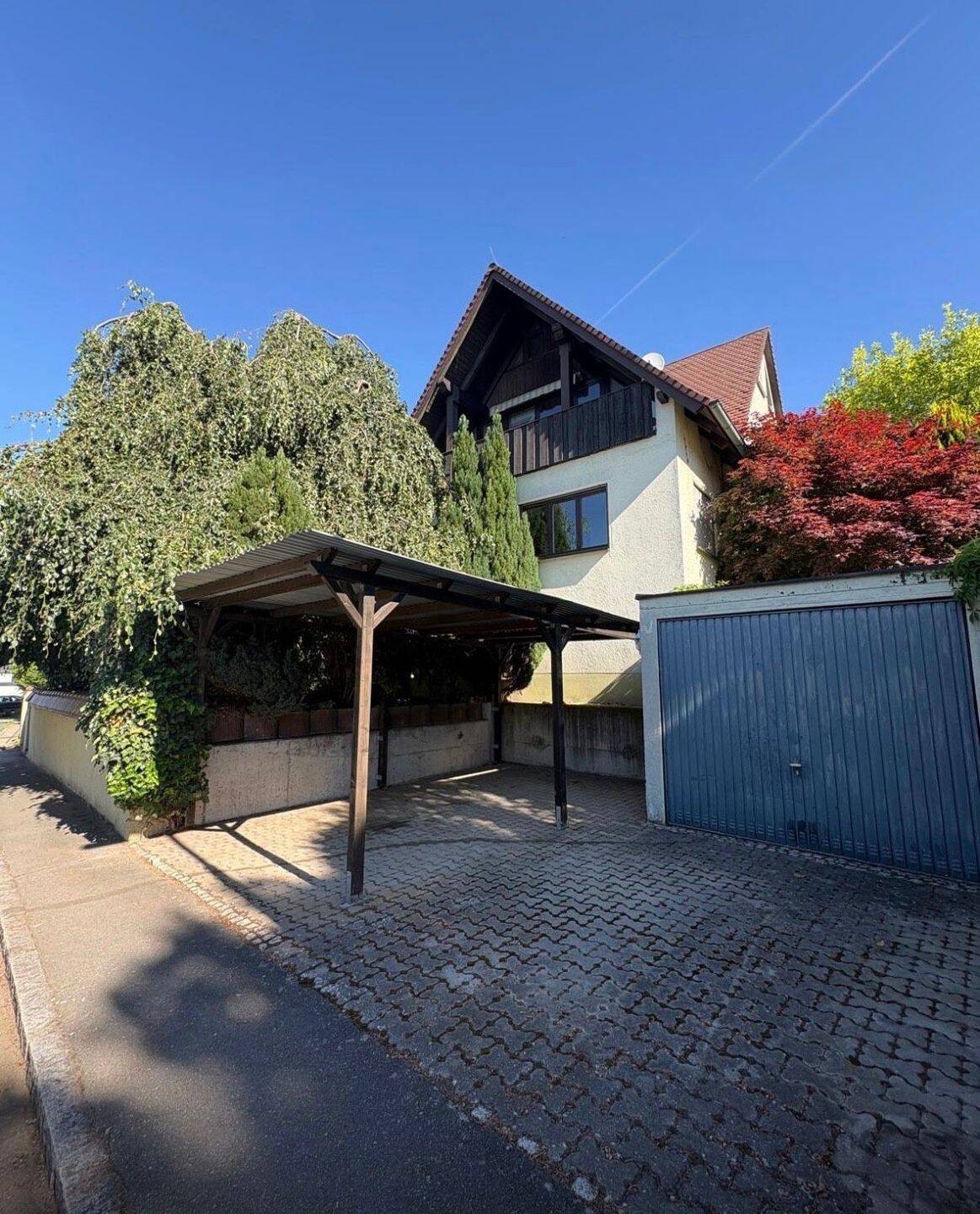 Großzügiges Zweifamilienhaus mit Garten und Pool in Katzwang – Nürnberg – Vorschaubild 2