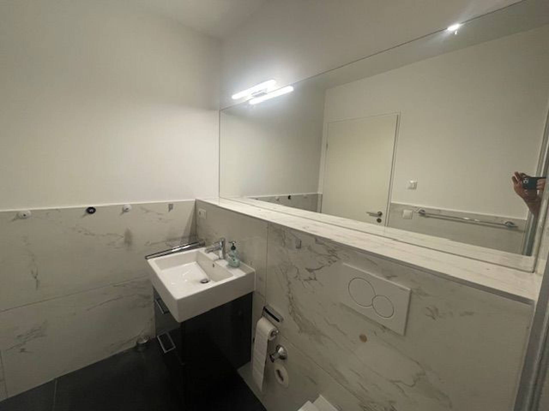 Etagenwohnung in 53177 Bonn - Bad Godesberg  mit 5.417 m² kaufen