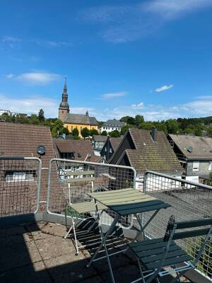 Helle 3,5-Zi. DG-Wohnung mit EBK, 2 Balkonen, Stellplatz & Keller in Bestlage von Reichshof-Eckenhagen – 51580 Reichshof – Vorschaubild 9