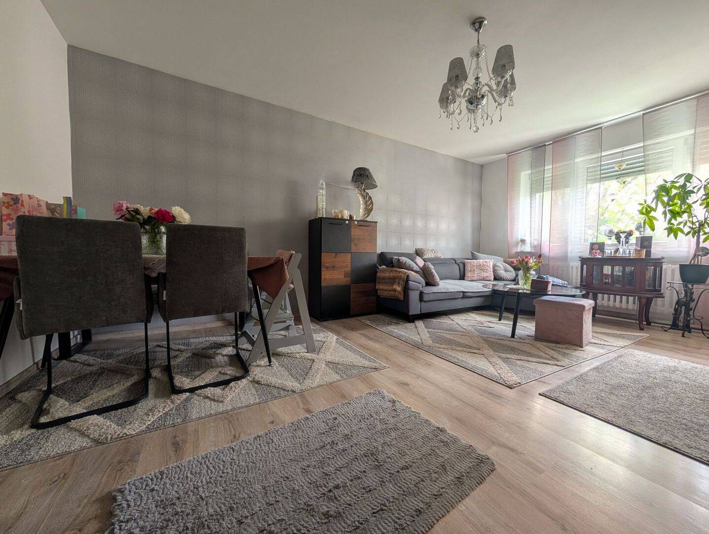 Sindelfingen-Goldberg: schicke 2-Zimmer-Wohnung mit Südbalkon – Sindelfingen – Vorschaubild 2