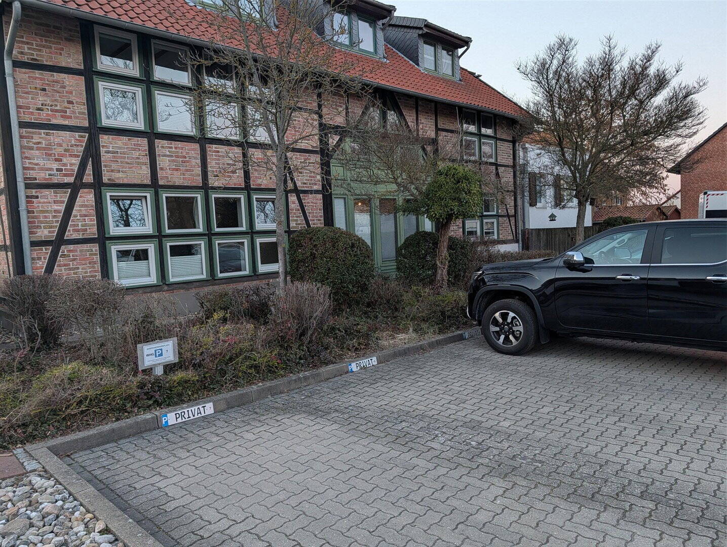 2.5 Zimmer Erdgeschoßwohnung mit Einstellplatz in Fallersleben
