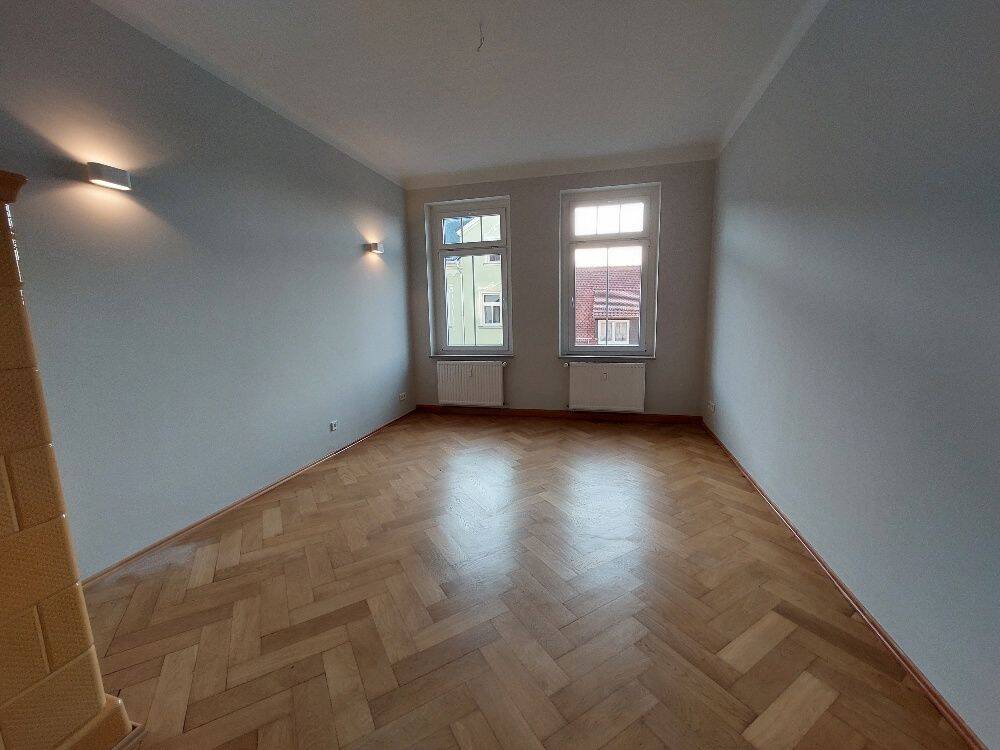 Stilvolle Altbauwohnung mit Einbauküche und Balkon zum Wohlfühlen – Leisnig – Vorschaubild 6