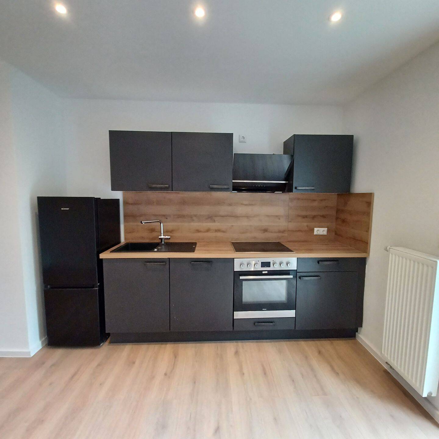 2-Zimmer-Wohnung renoviert mit Balkon und zentral gelegen – Nürnberg – Vorschaubild 4