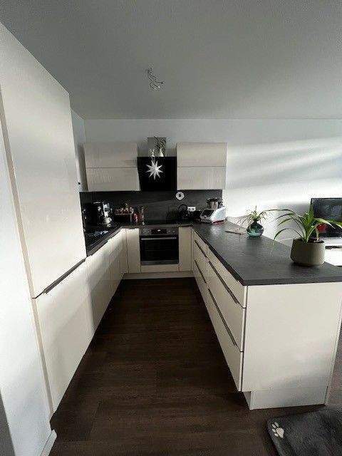 Wohnen im Park - sonnige 2-Zimmer-Wohnung im 3.OG mit Blick ins Grüne – Erfurt – Vorschaubild 6