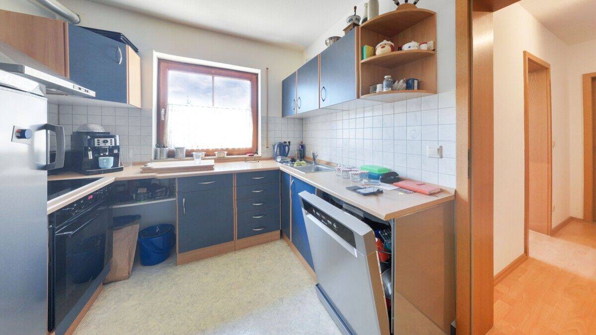 Attraktive 3,5-Zimmer-Eigentumswohnung mit Balkon in Roth – Roth – Vorschaubild 8
