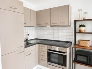 AIGNER - Helle 2-Zimmer-Wohnung mit Südbalkon in gepflegtem Zustand – 80999 München – Vorschaubild 4