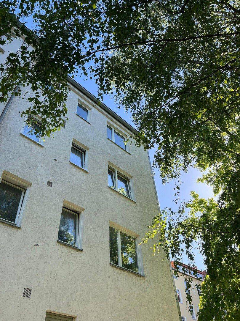 Ideale Balance zwischen Stadt und Natur: Bezugsfertige 2-Zimmer-Wohnung mit Südbalkon in Mariendorf – Berlin – Vorschaubild 3